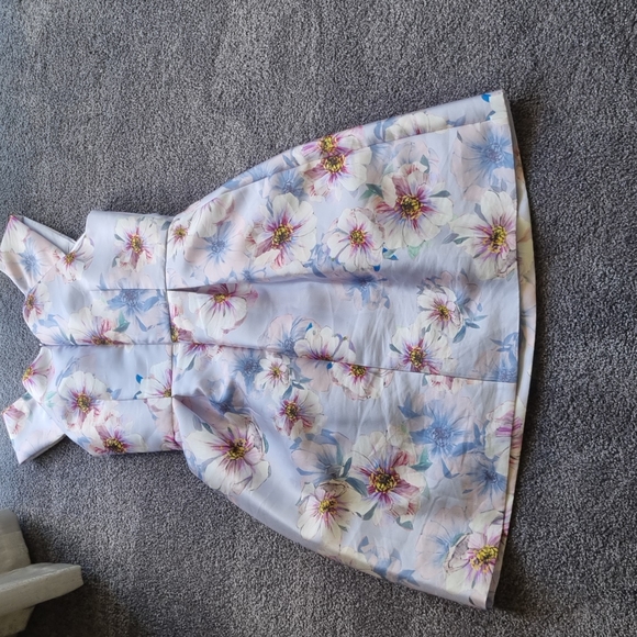 Review Mauve and pinked toned floral dress - Picture 7 of 7